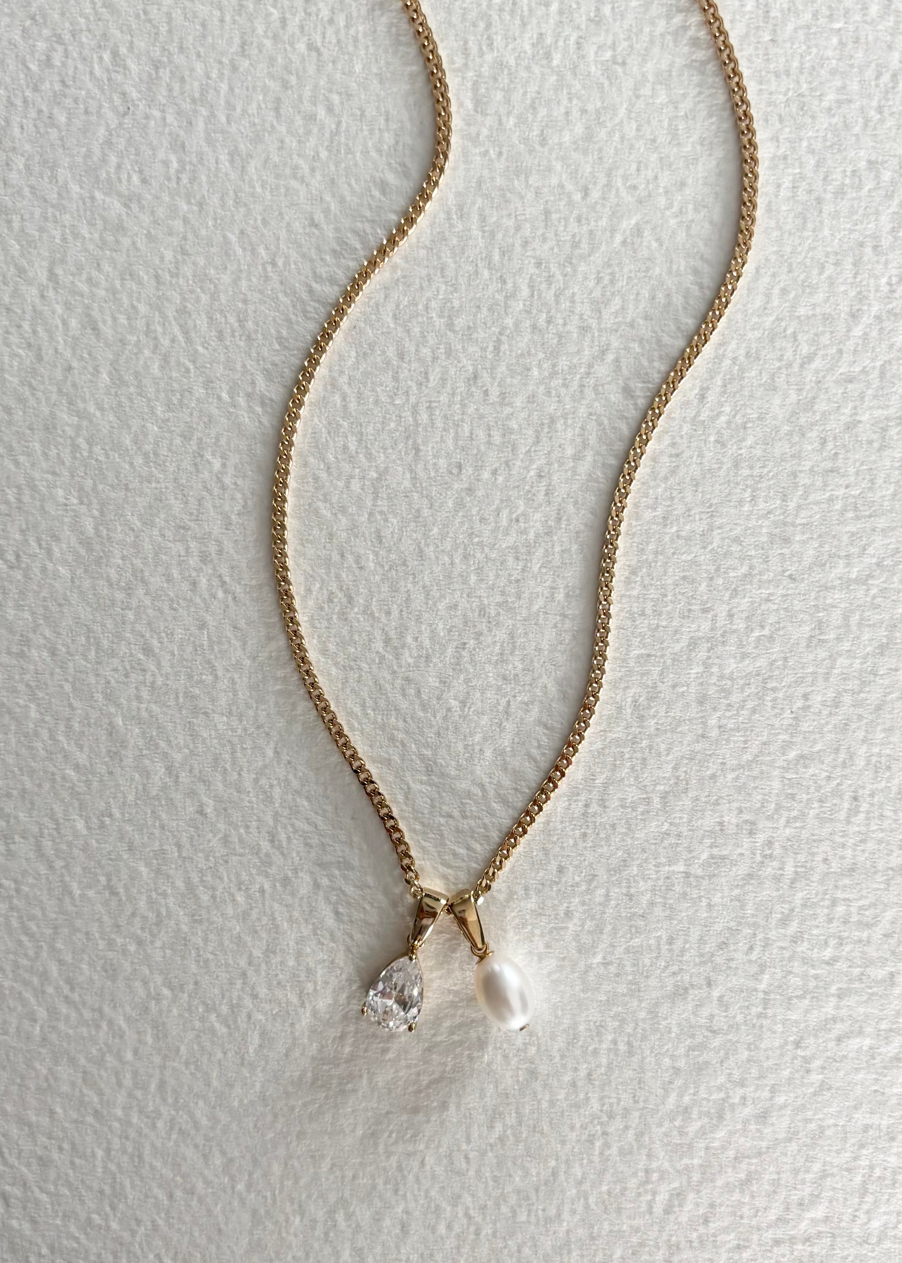 Athena necklace RFND X SUMMER MEMORIES